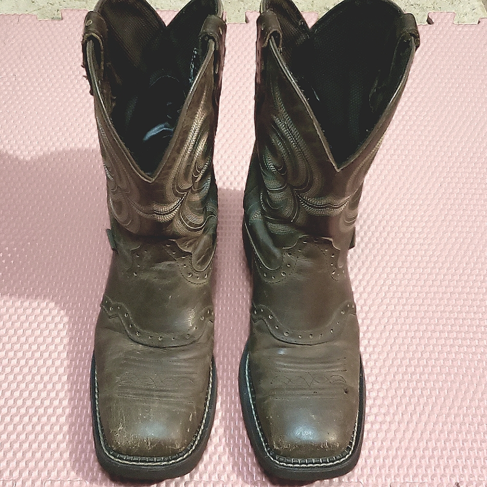 Justin Gypsy Boots sz 9